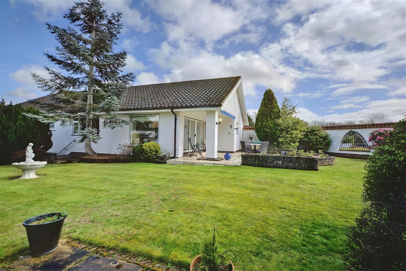 Claremont Avenue, Bramcote, Nottingham Robert Ellis Estate Agents